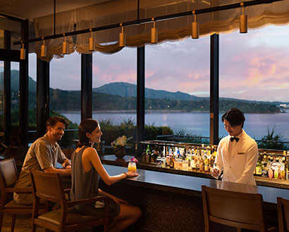 サンセットバー 「スペクトラ」