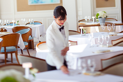 ホテルスタッフイメージ